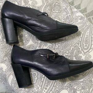 Hispanitas black leather pumps sz8